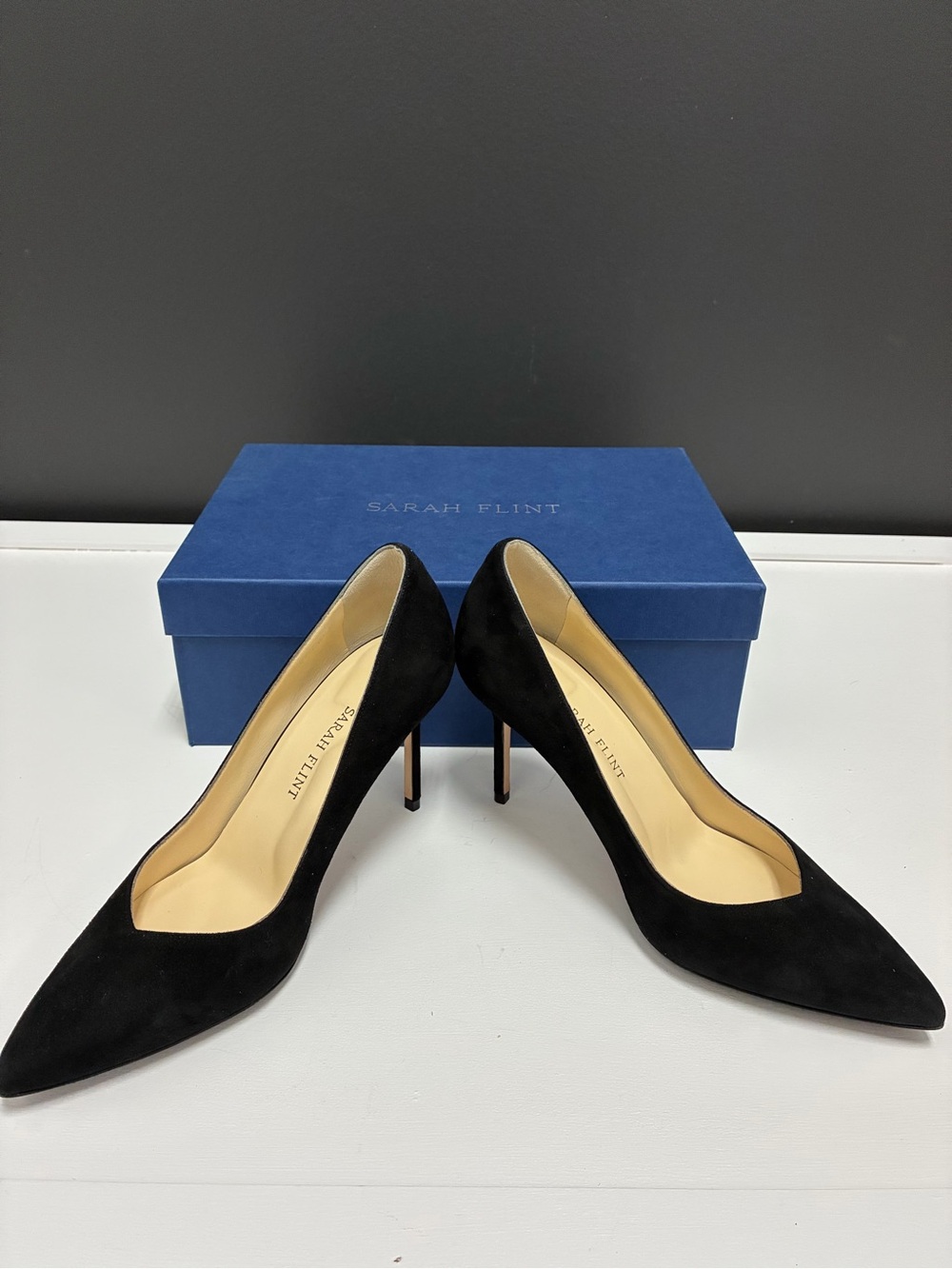 Sarah Flint NWT Black Suede Perfect Pumps